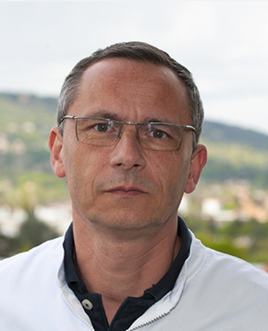 Dr Bertrand EDE